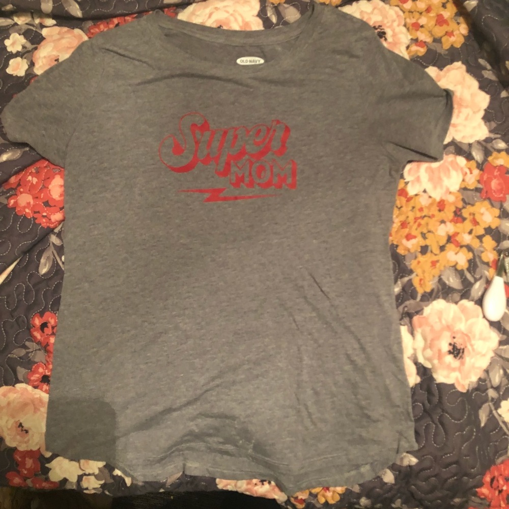 Super Mom tee